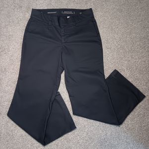 Dockers Women's Size 8P Black Straight Leg Pants